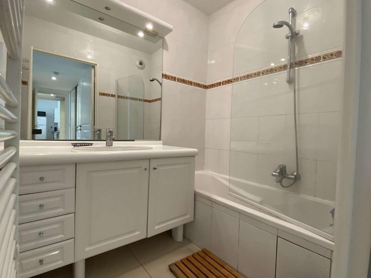 Appartement 3P Avec Terrasse Et Garage, A 10Min Des Plages De Juan-Les-Pins - Fr-1-252-171 昂蒂布 外观 照片