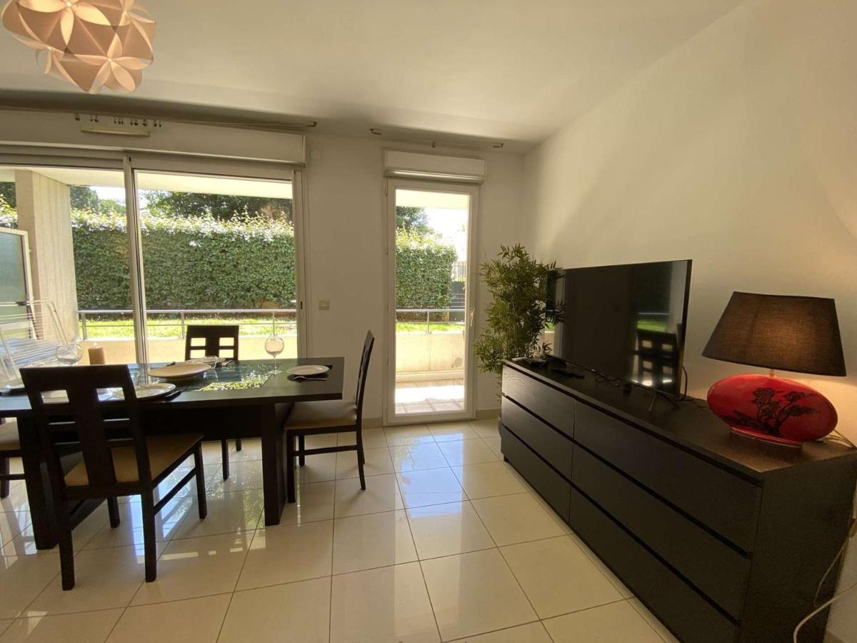 Appartement 3P Avec Terrasse Et Garage, A 10Min Des Plages De Juan-Les-Pins - Fr-1-252-171 昂蒂布 外观 照片